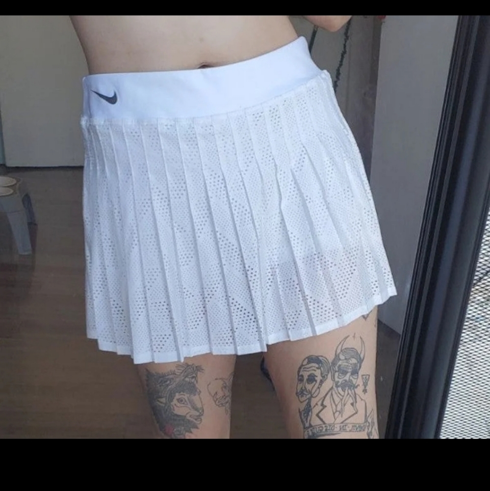 Nike tennis skirt